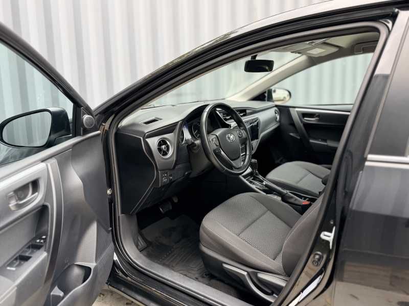 Toyota Corolla | 8