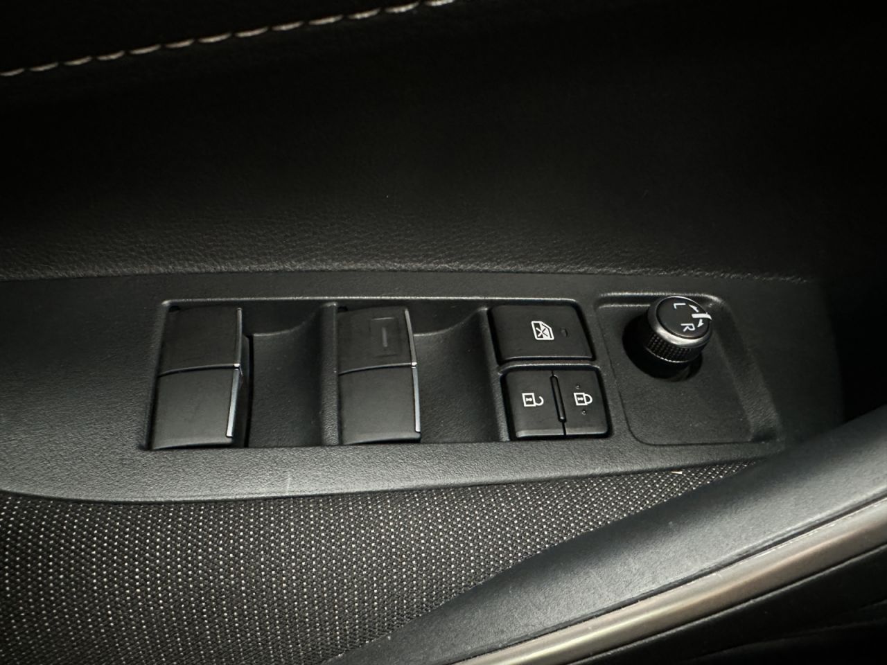 Toyota Corolla | 24