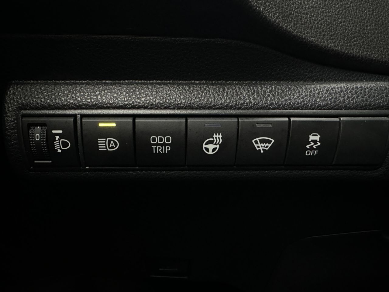 Toyota Corolla | 23