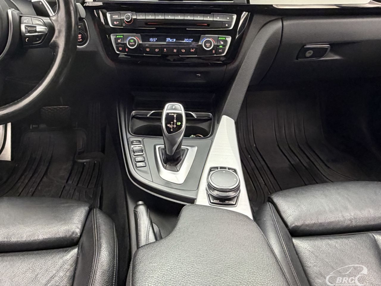 BMW 330 | 17