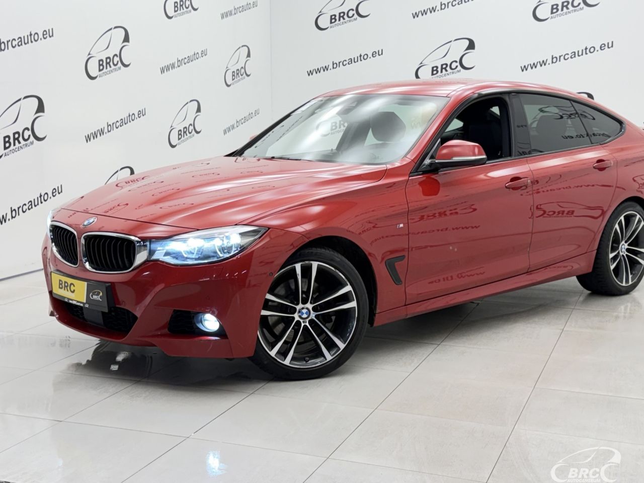 BMW 330 | 0