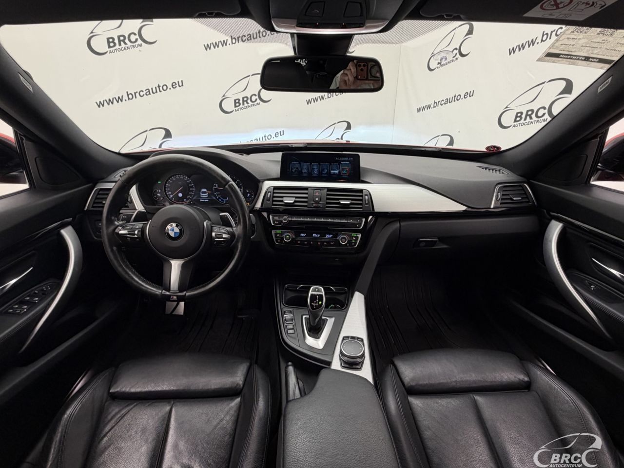 BMW 330 | 2