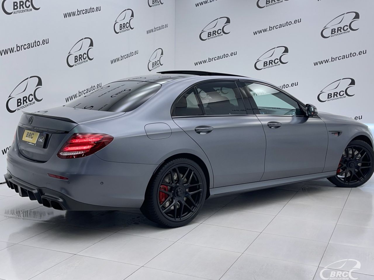 Mercedes-Benz E63 AMG | 1