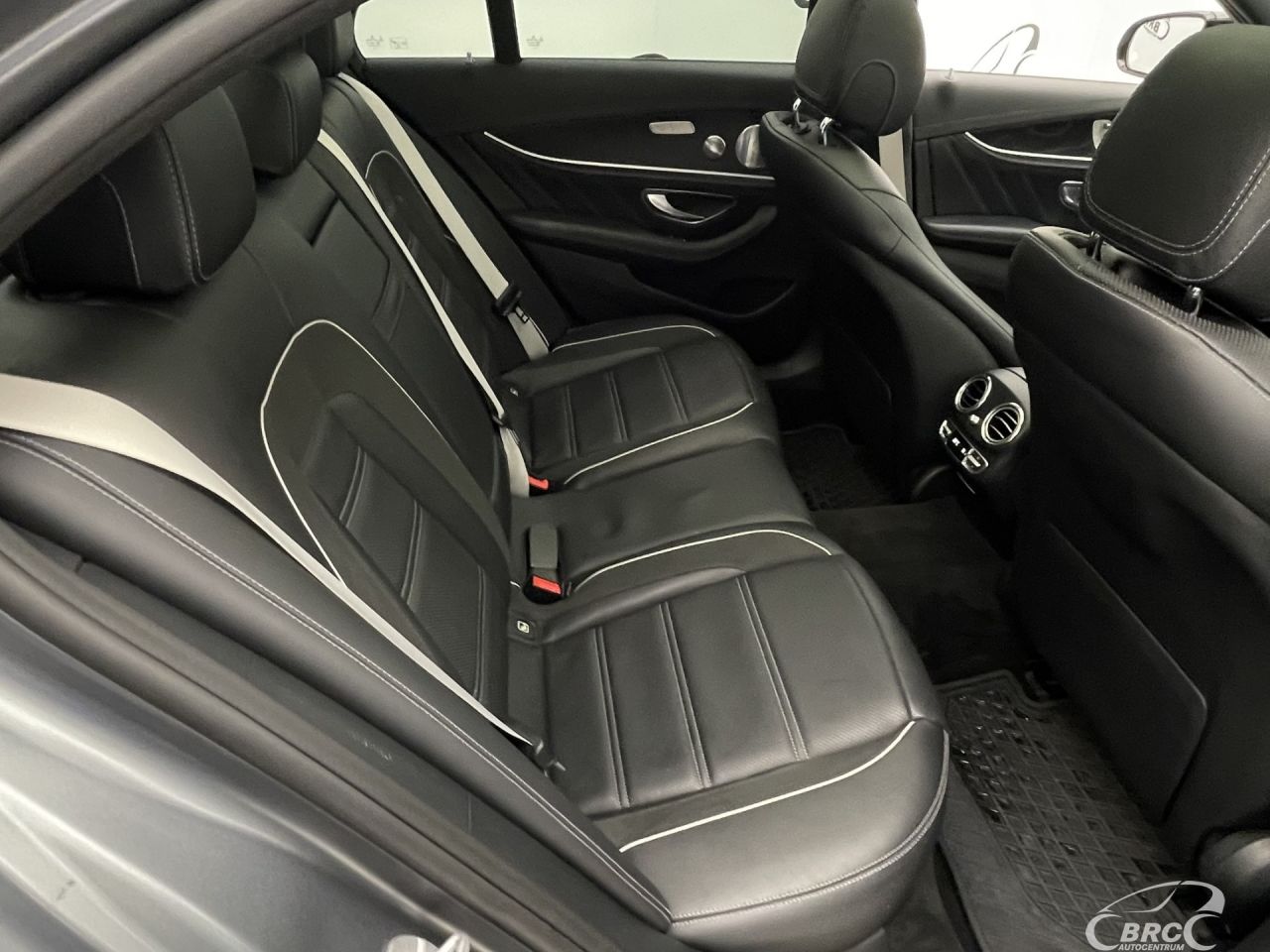 Mercedes-Benz E63 AMG | 11