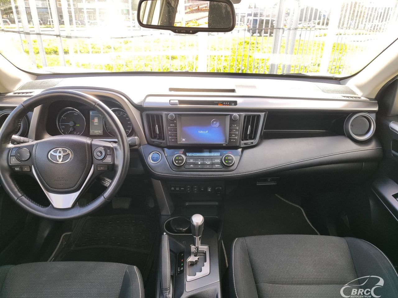 Toyota RAV4 | 3