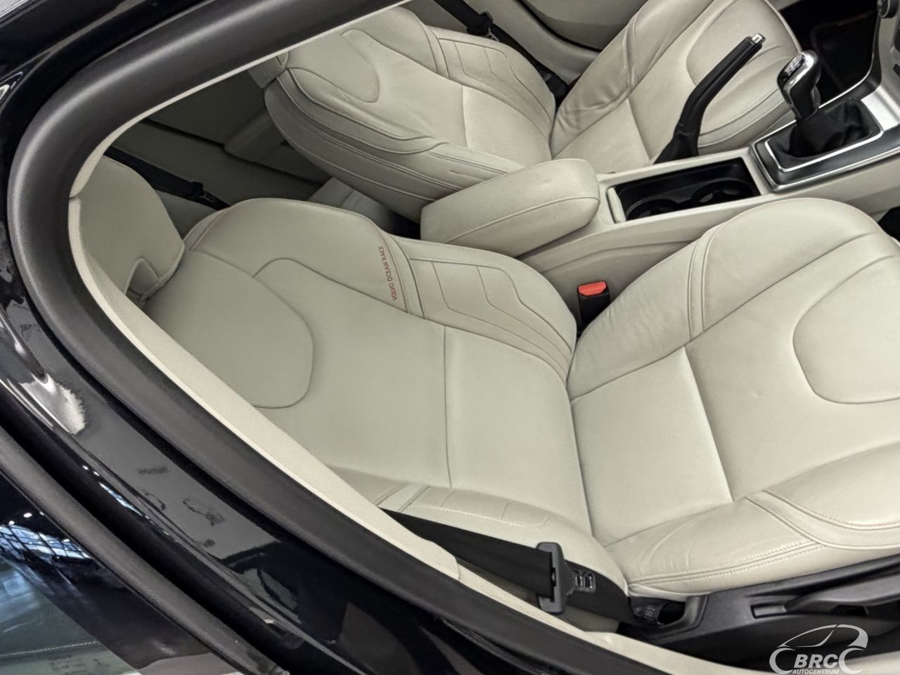 Volvo V40 | 4