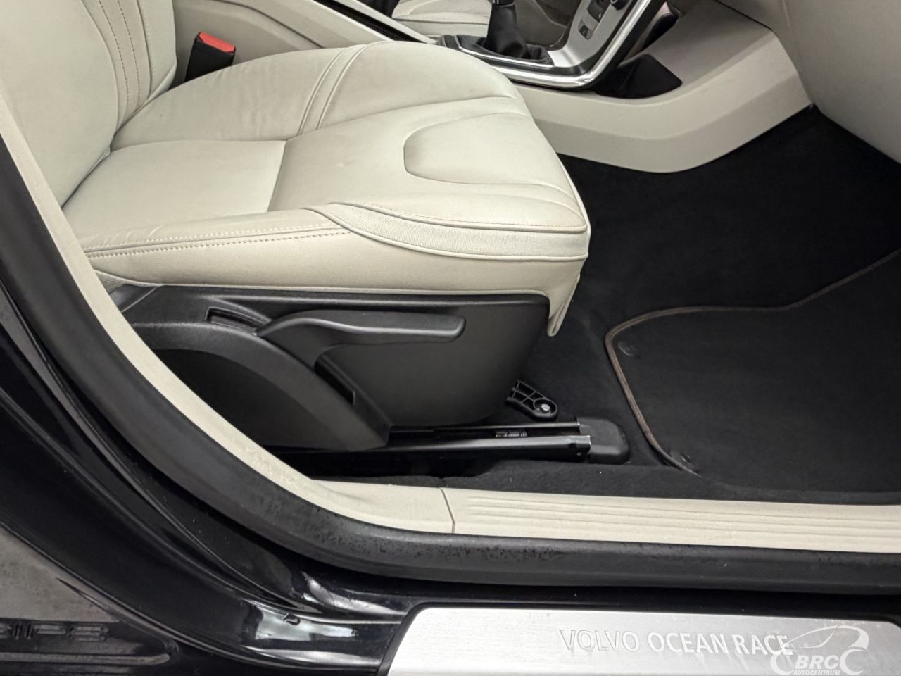 Volvo V40 | 5