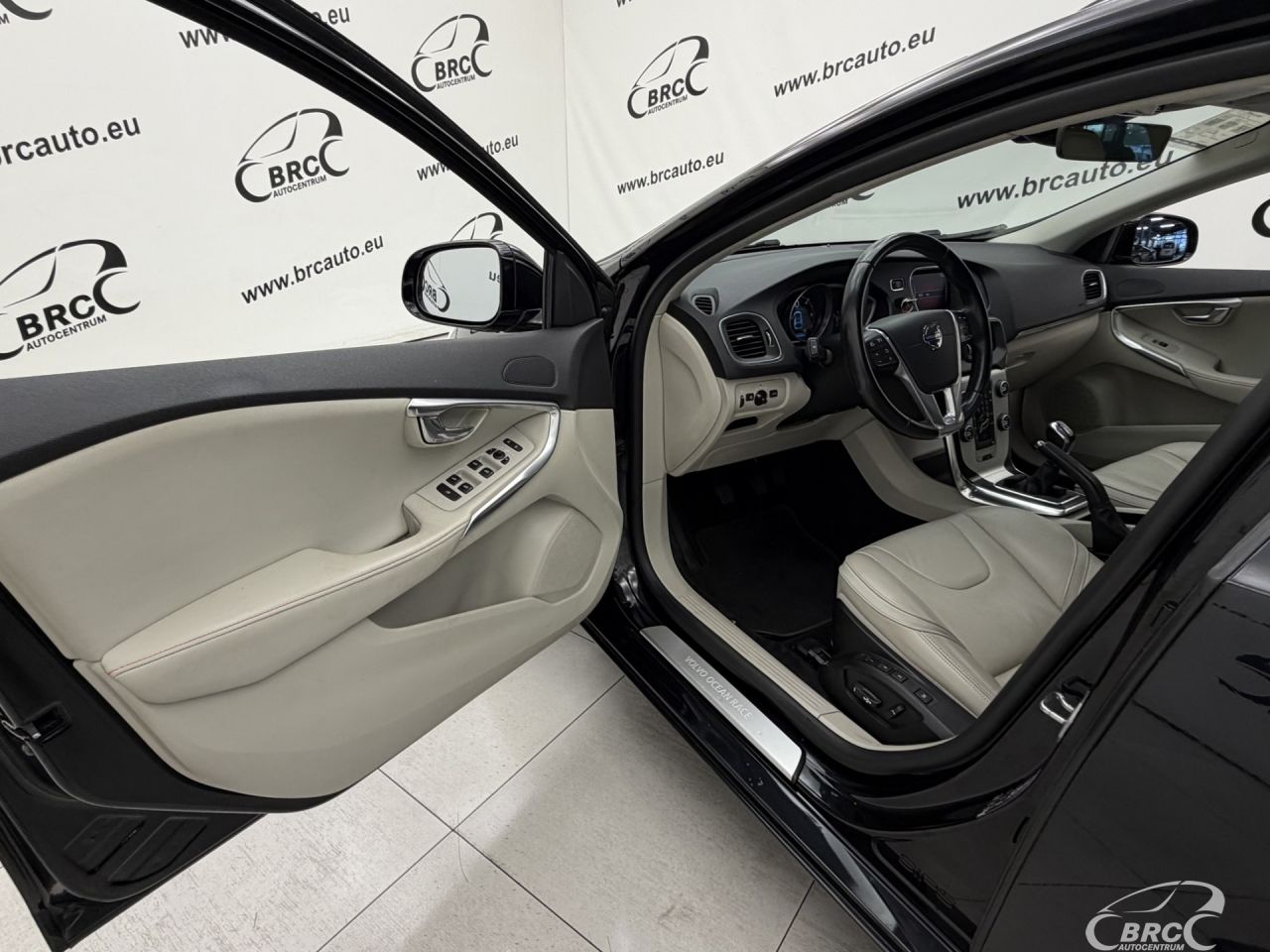 Volvo V40 | 18
