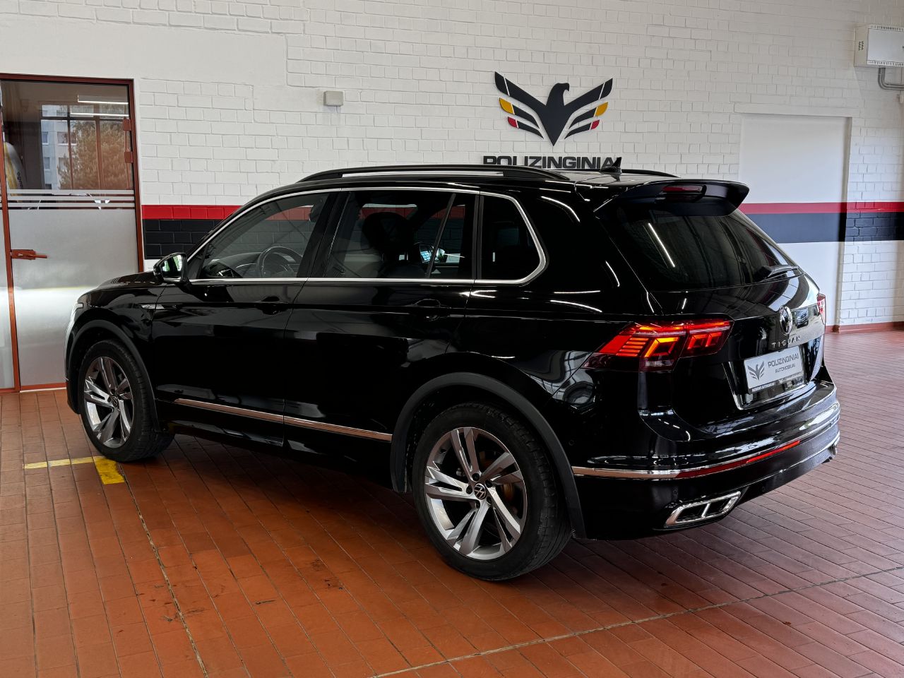 Volkswagen Tiguan | 2