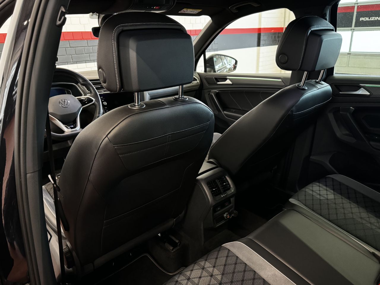 Volkswagen Tiguan | 9