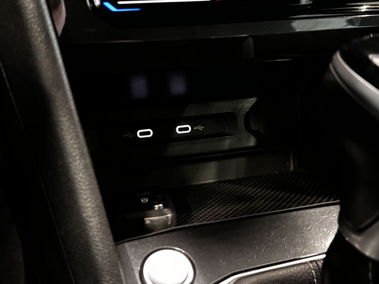 Volkswagen Tiguan | 14
