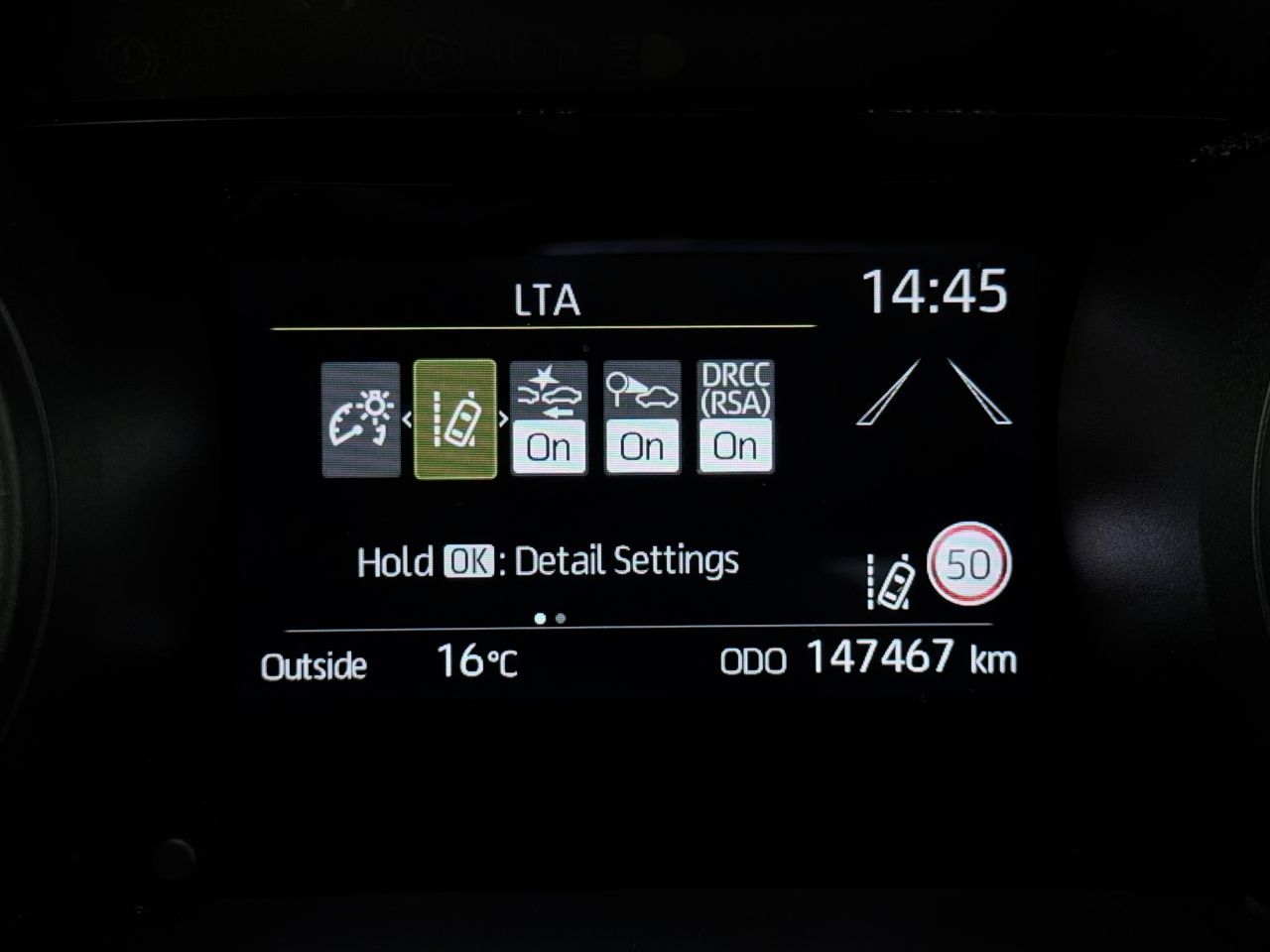 Toyota Yaris | 28