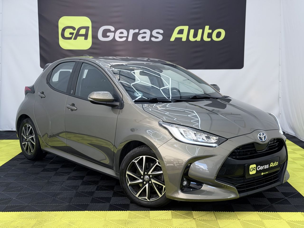Toyota Yaris | 2
