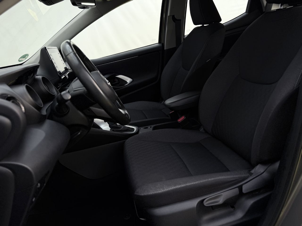 Toyota Yaris | 9