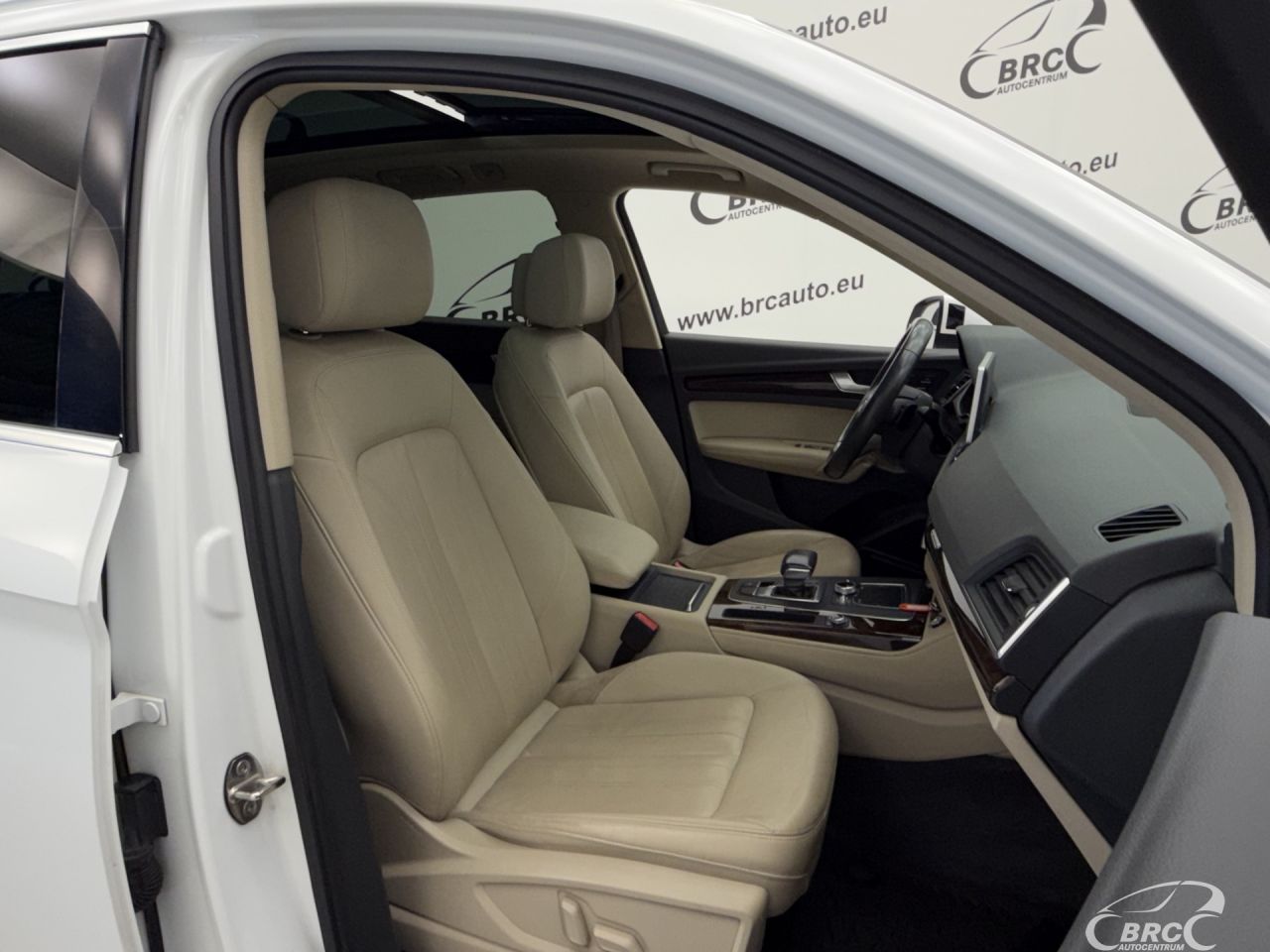 Audi Q5 | 6