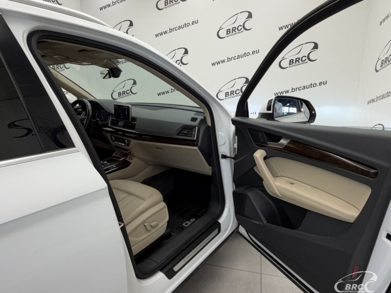 Audi Q5 | 7