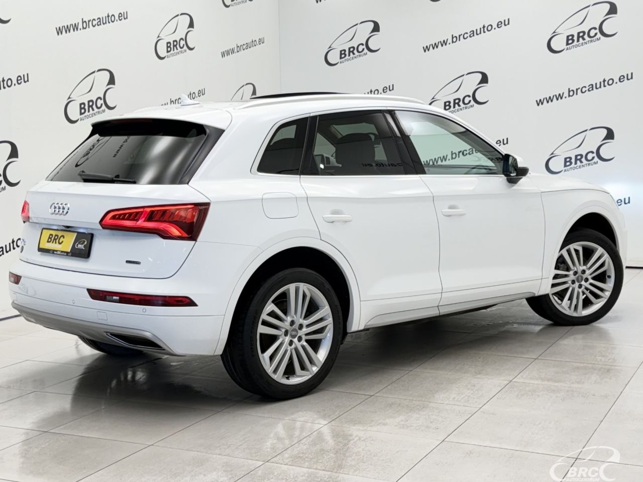 Audi Q5 | 1
