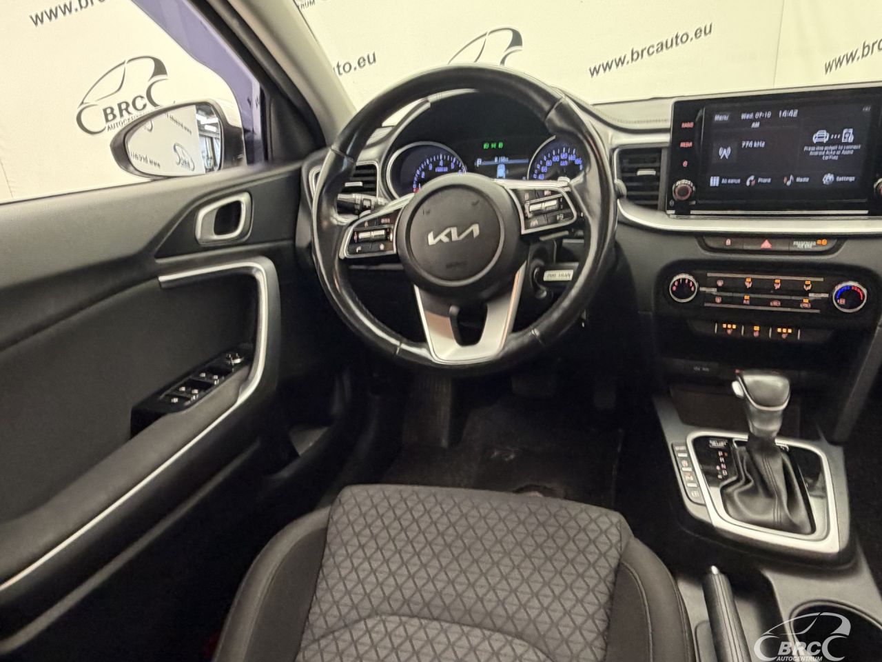 Kia Cee'd | 12