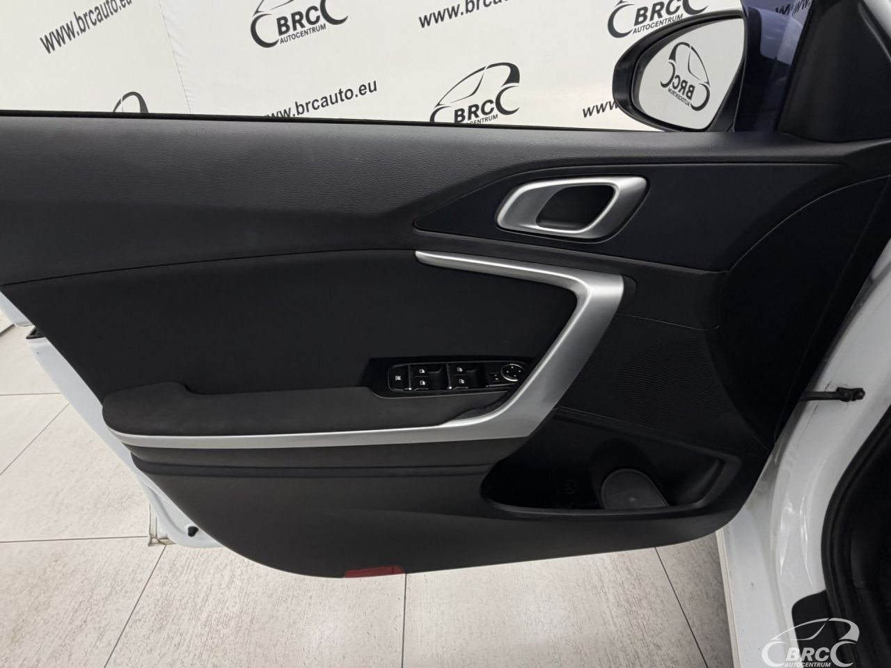 Kia Cee'd | 18