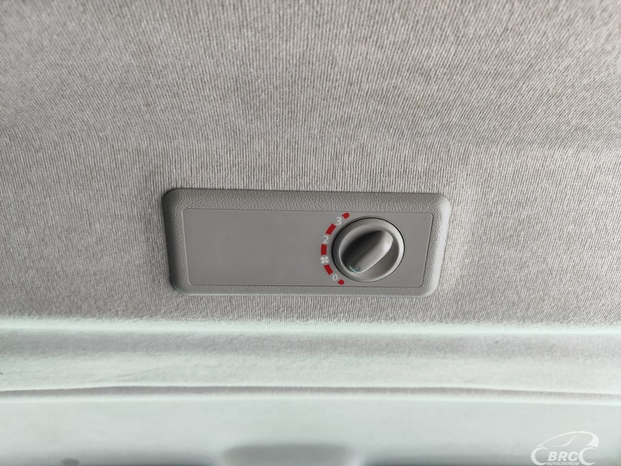 Renault Trafic | 12