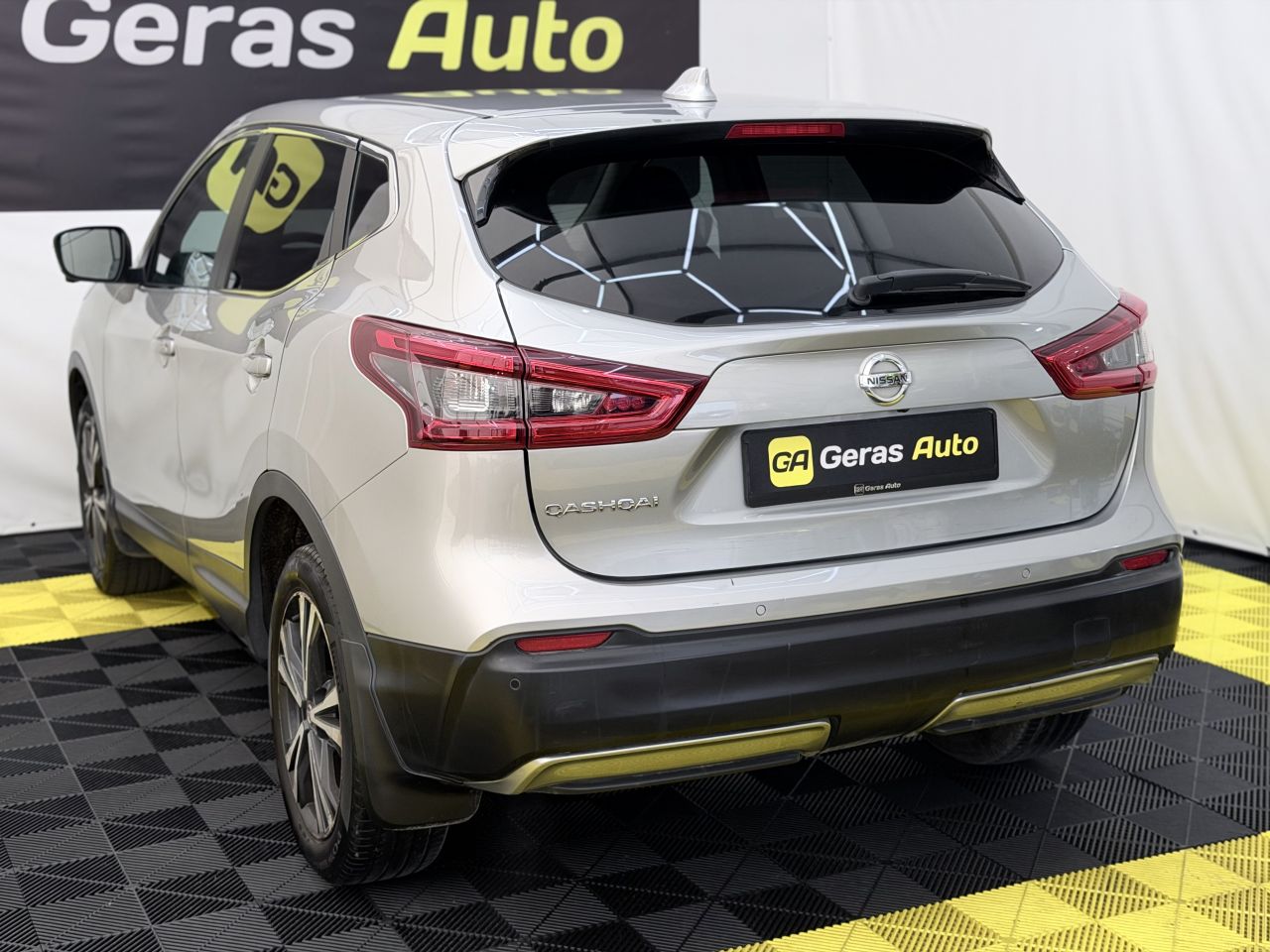 Nissan Qashqai | 5