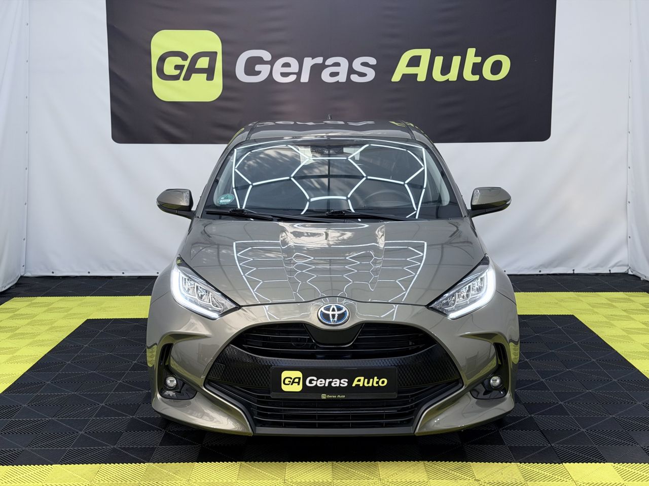 Toyota Yaris | 6