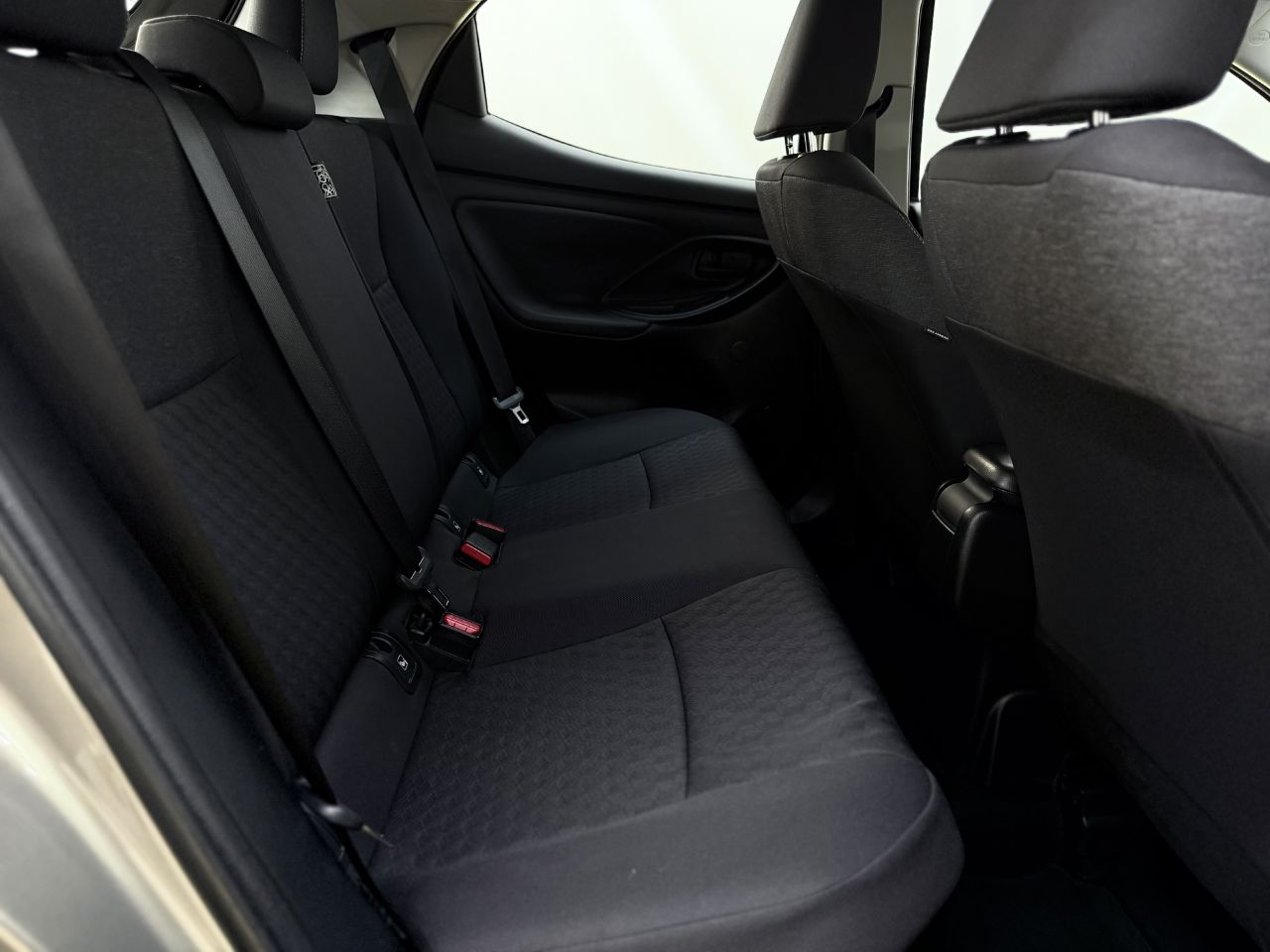 Toyota Yaris | 12