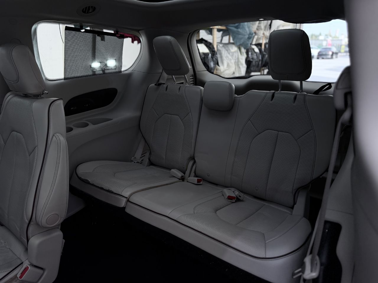 Chrysler Pacifica | 11