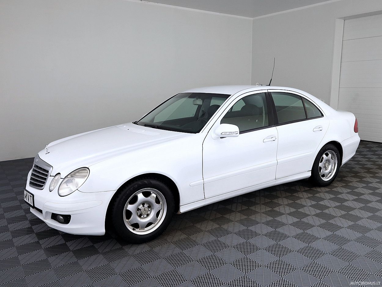 Mercedes-Benz | 1