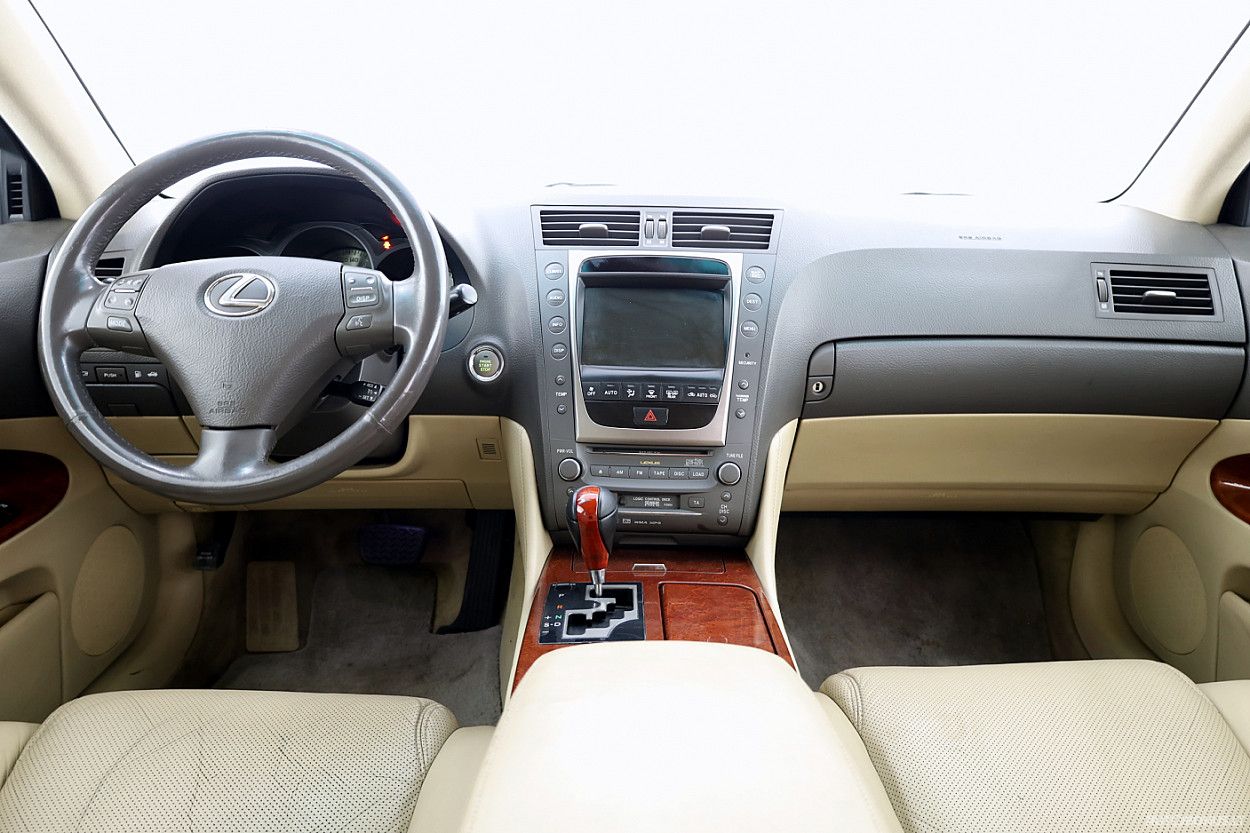 Lexus | 4