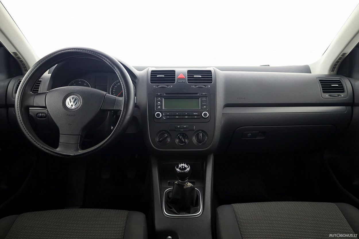 Volkswagen | 4