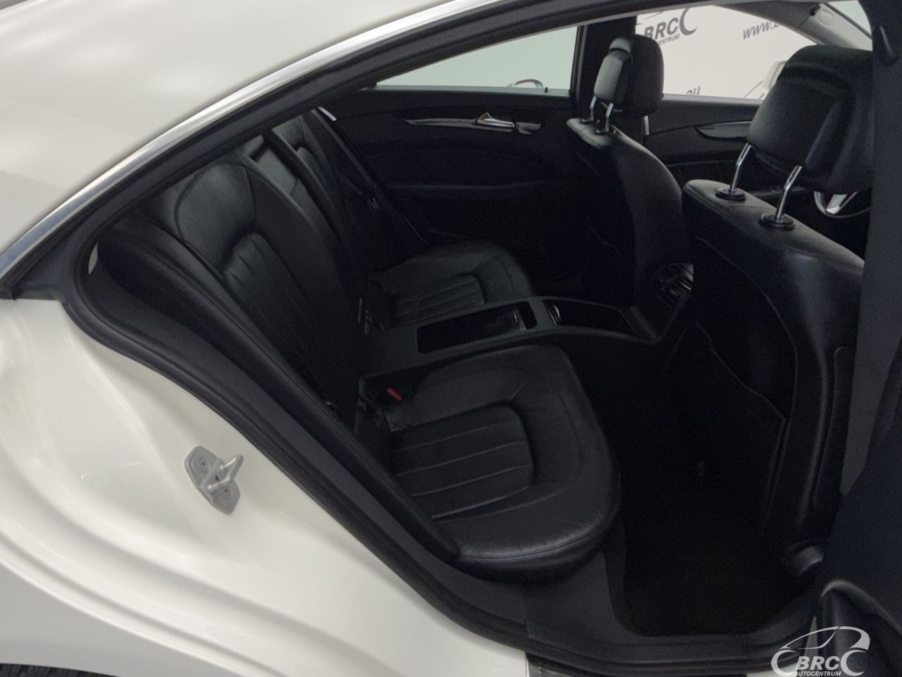 Mercedes-Benz CLS350 | 10