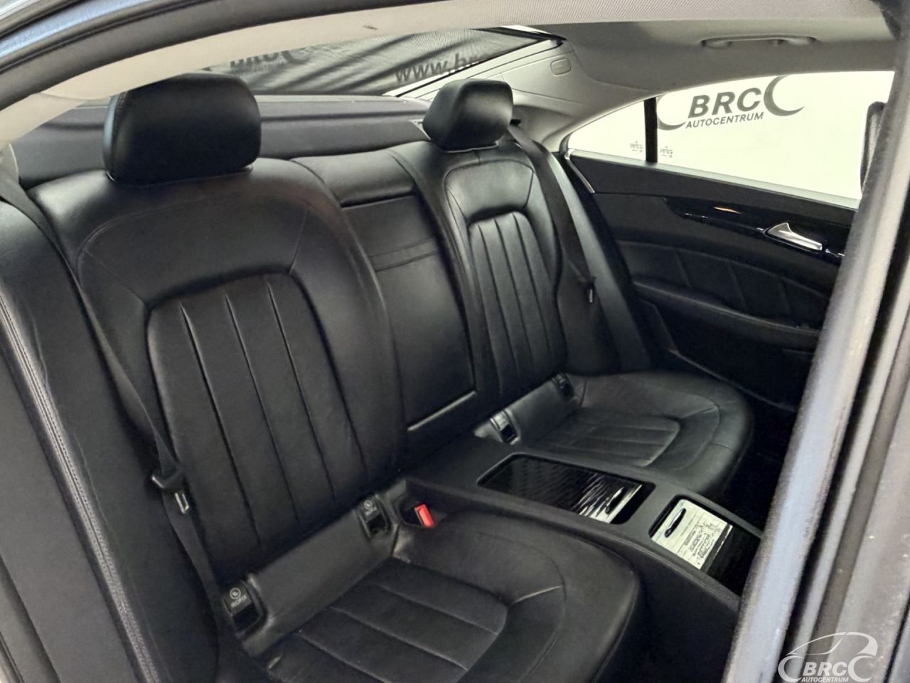 Mercedes-Benz CLS350 | 11