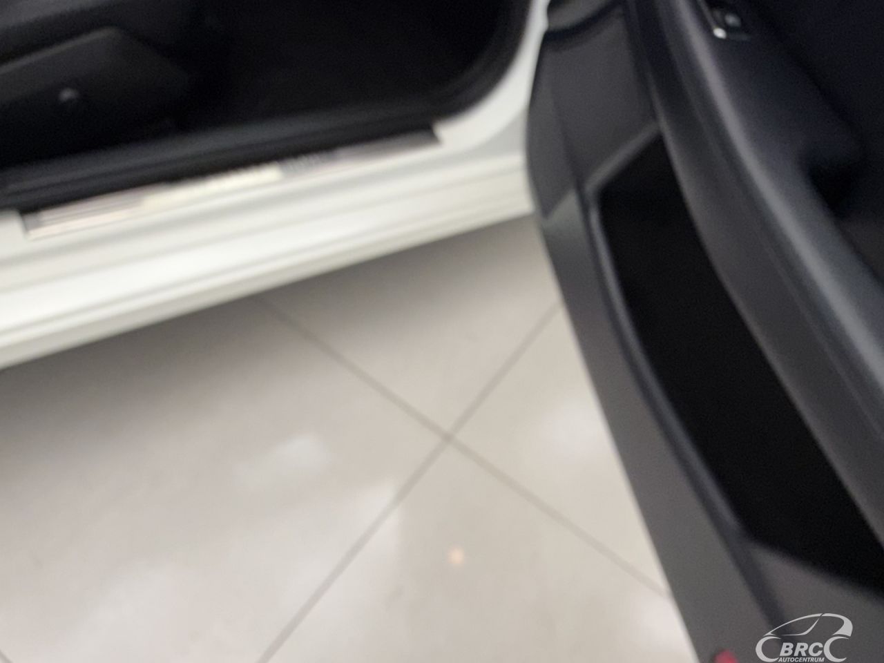 Mercedes-Benz CLS350 | 5
