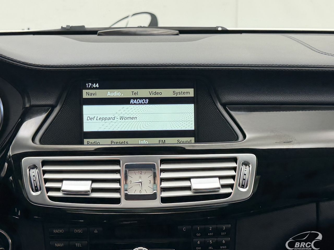 Mercedes-Benz CLS350 | 15
