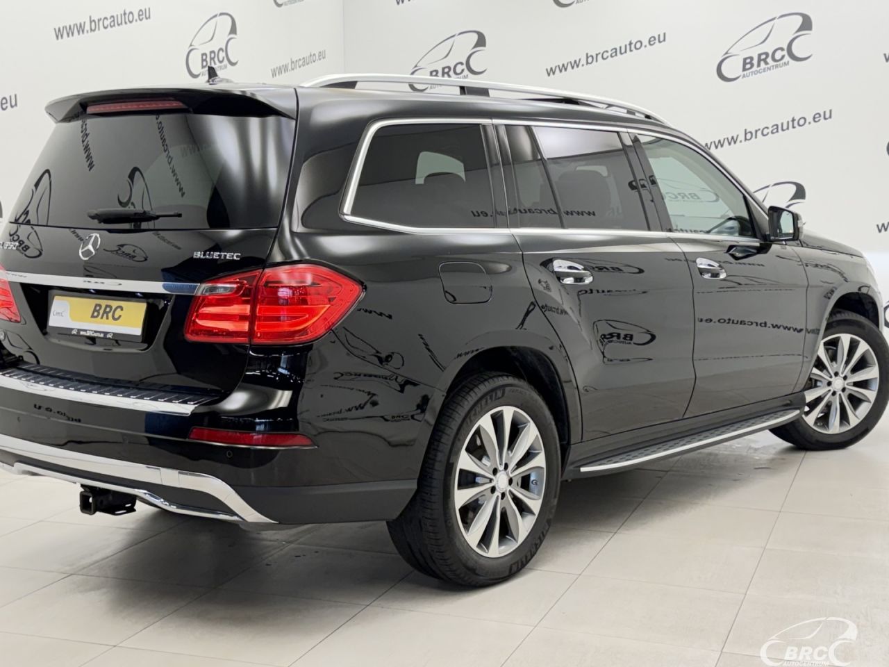 Mercedes-Benz GL350 | 1