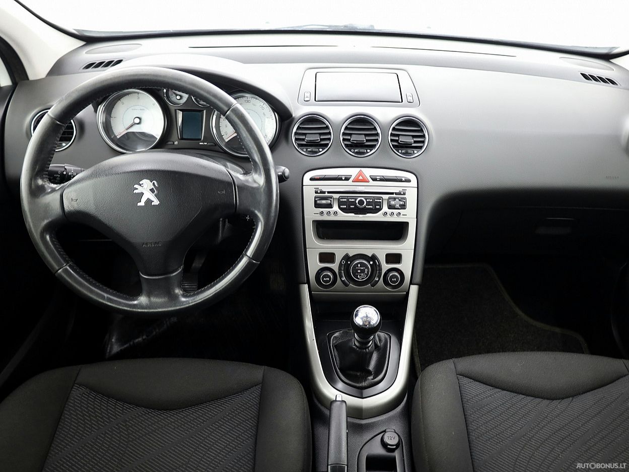 Peugeot | 4