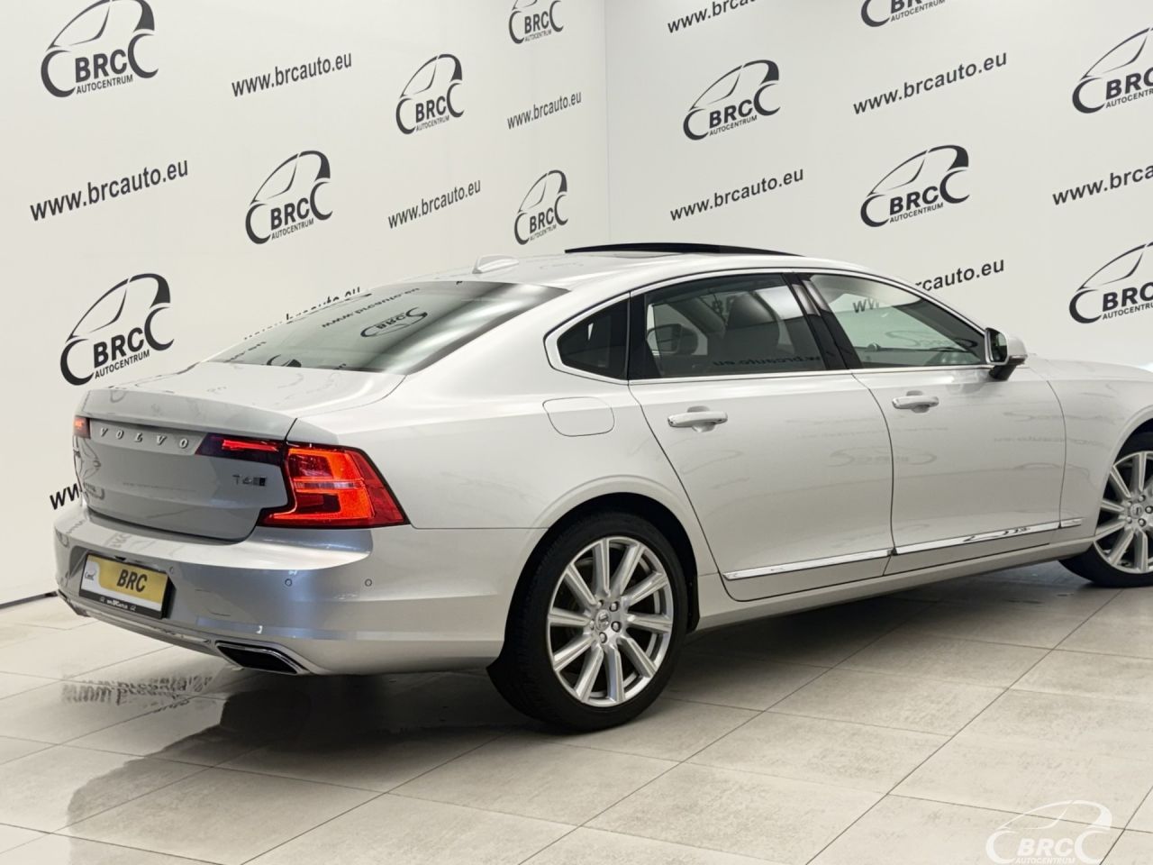 Volvo S90 | 1