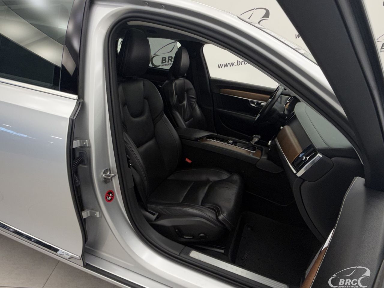 Volvo S90 | 6