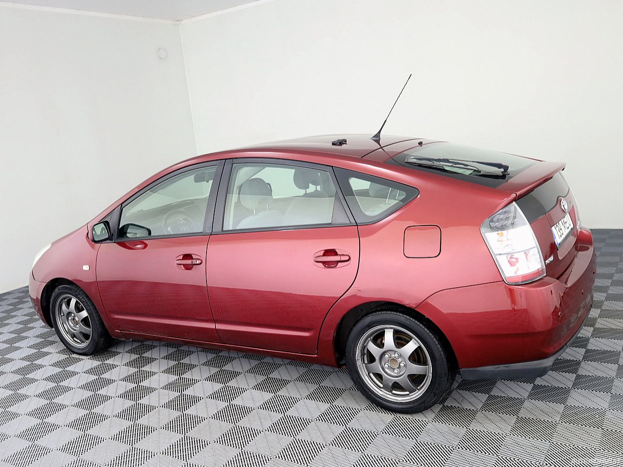 Toyota | 3