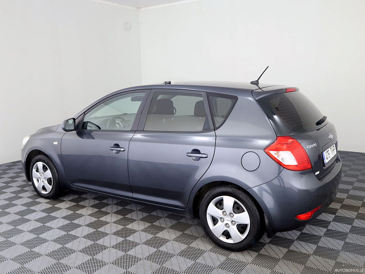 Kia | 3