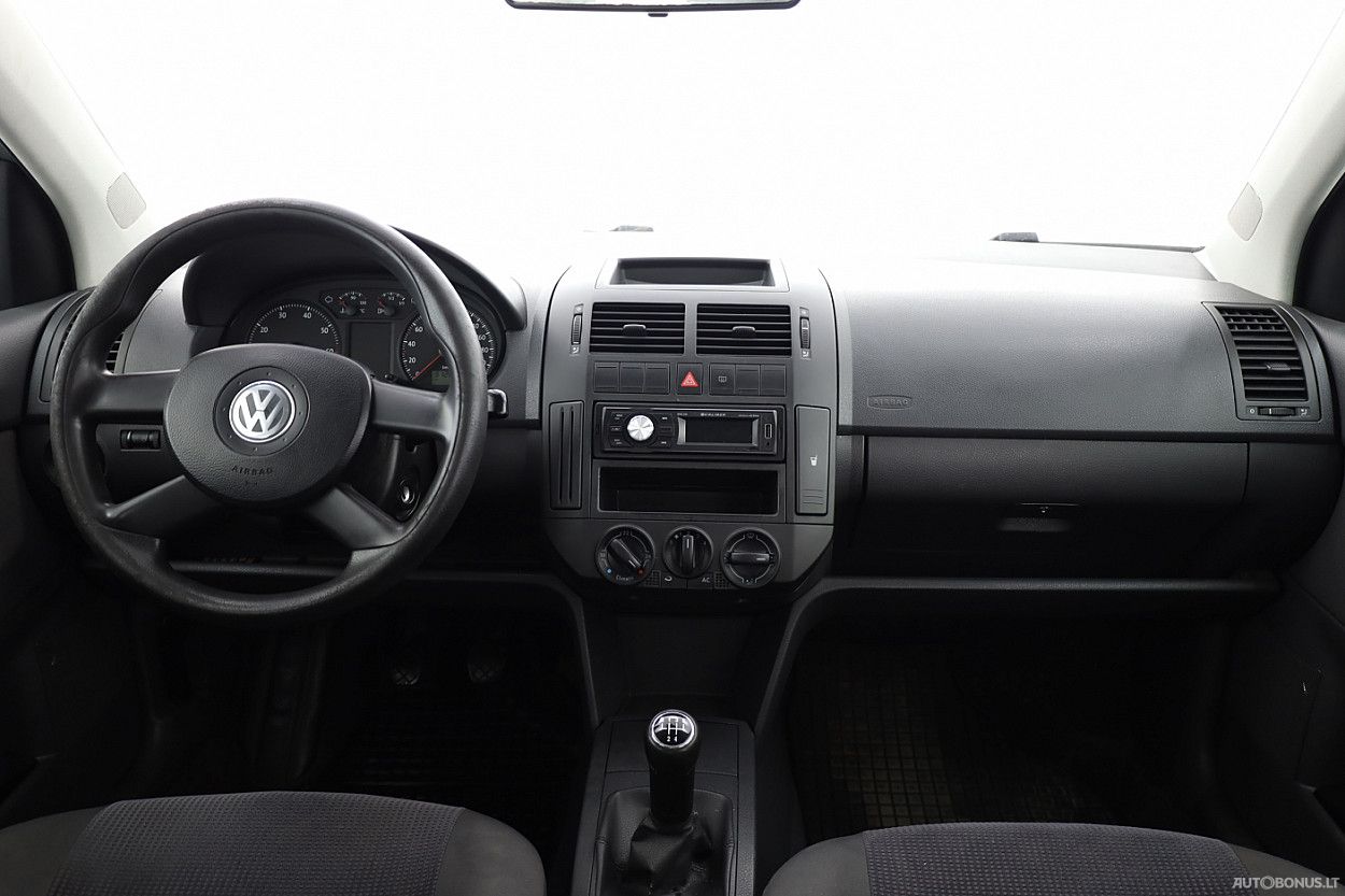 Volkswagen | 4