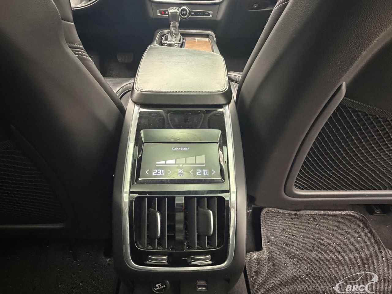 Volvo S90 | 14