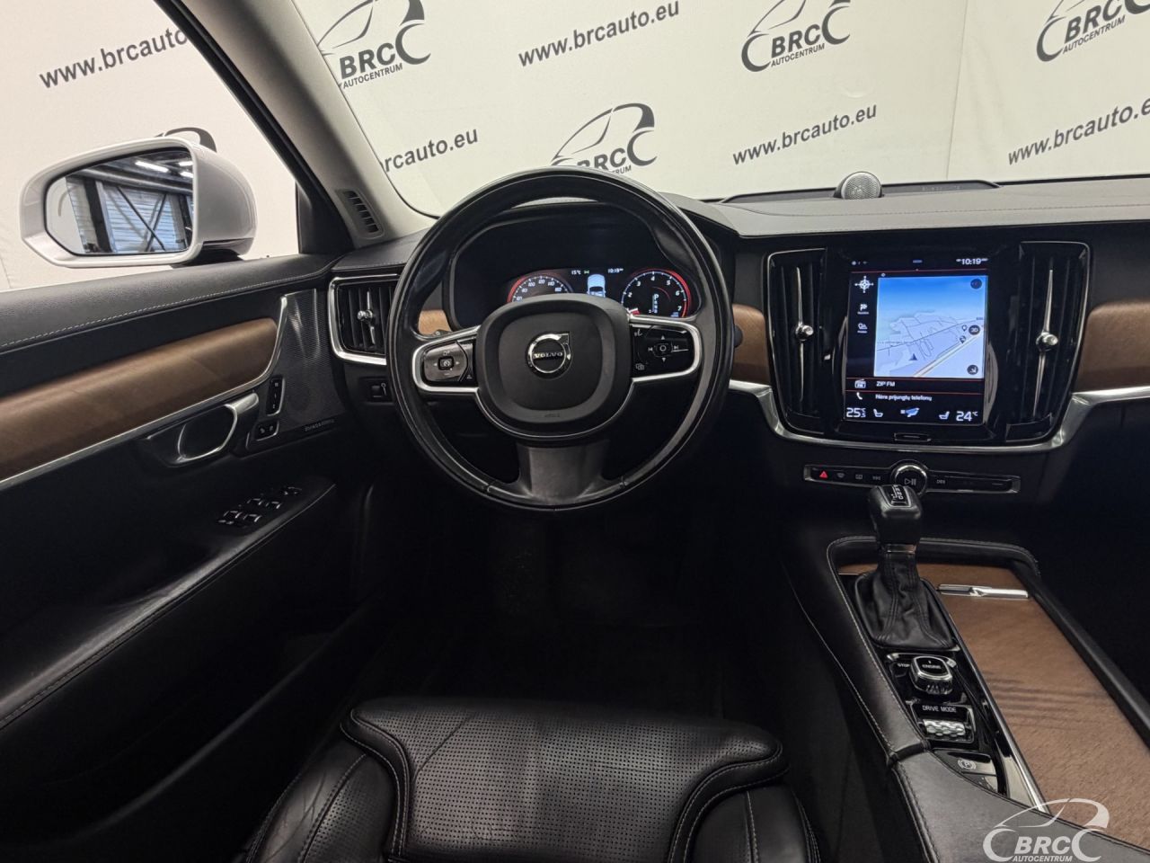 Volvo S90 | 15