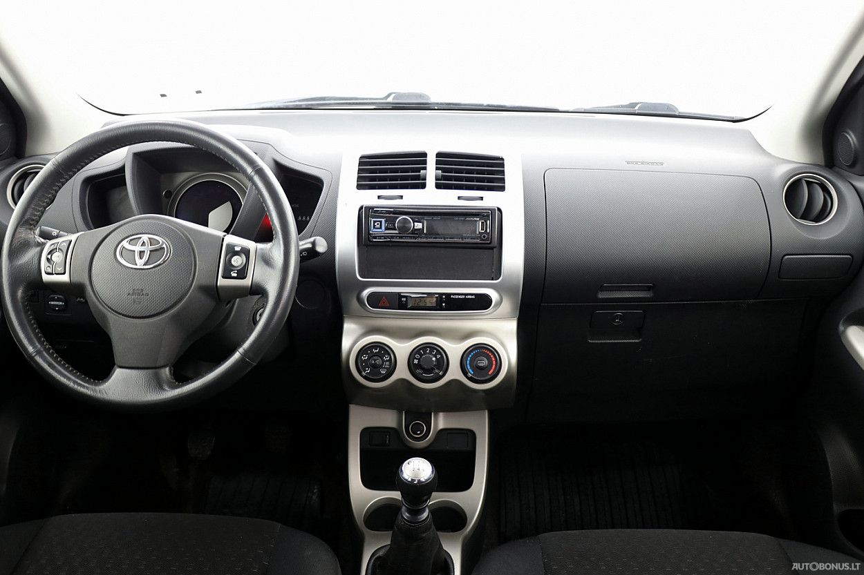 Toyota | 4