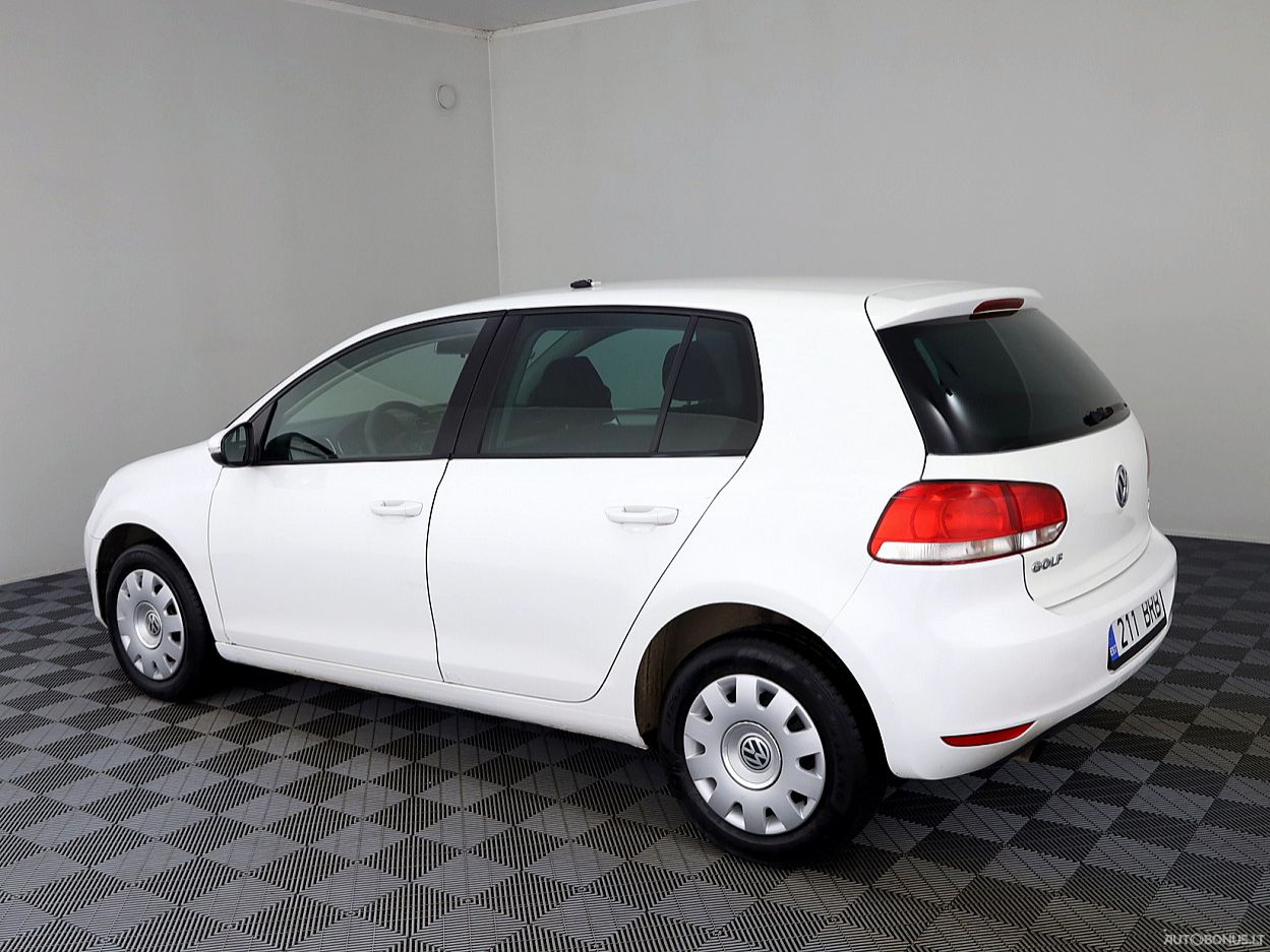 Volkswagen | 3
