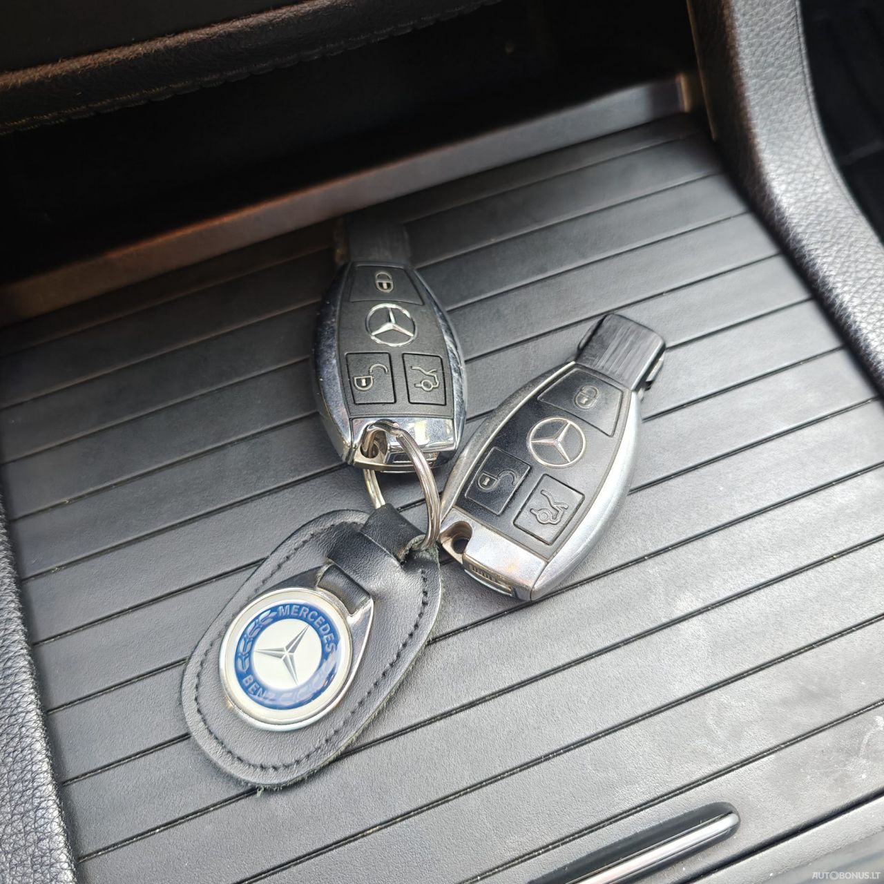 Mercedes-Benz ML350 | 16