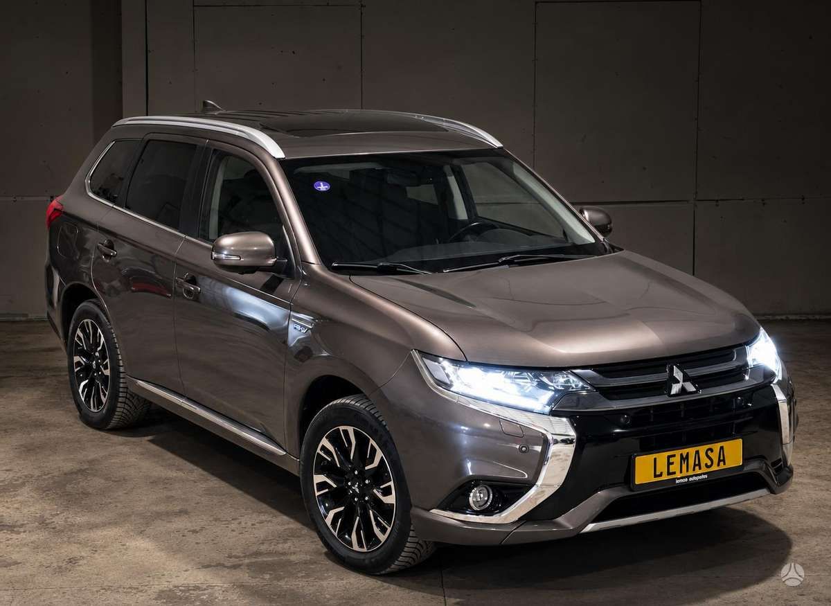Mitsubishi Outlander | 2