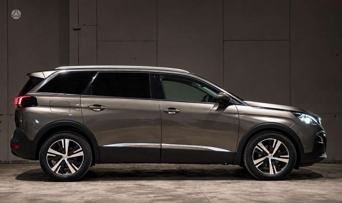 Peugeot 5008 | 7