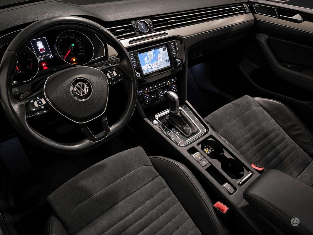 Volkswagen Passat | 8